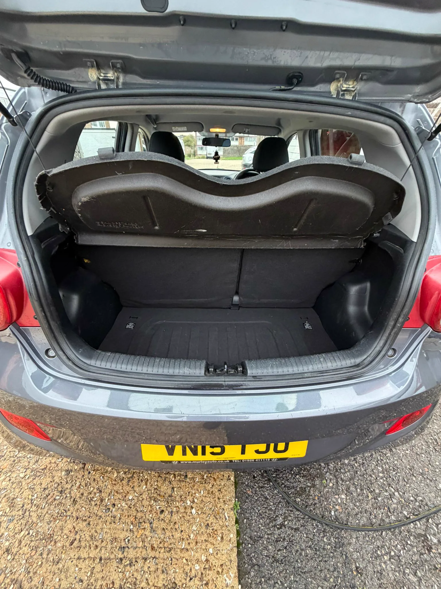Freshly cleaned boot and load area of a Hyundai i10, interior valet Havant